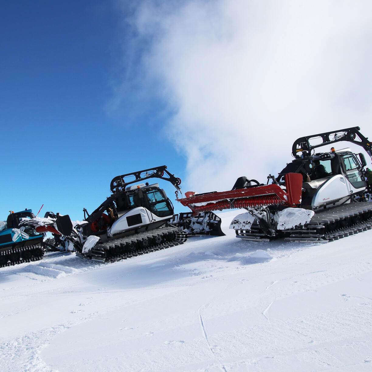 Snow Groomers